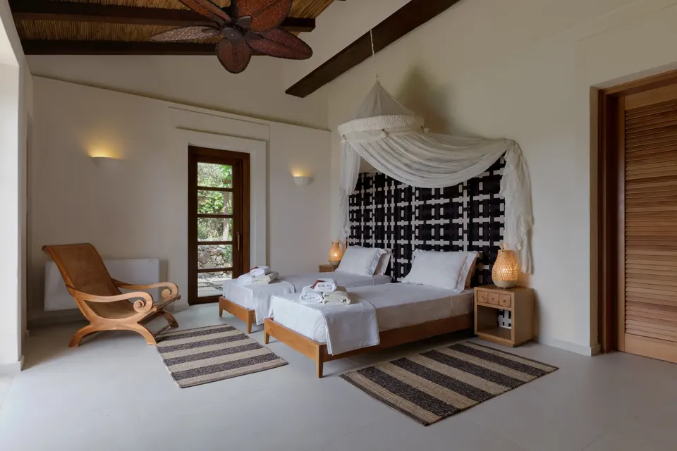 The bedroom of Lotus 1